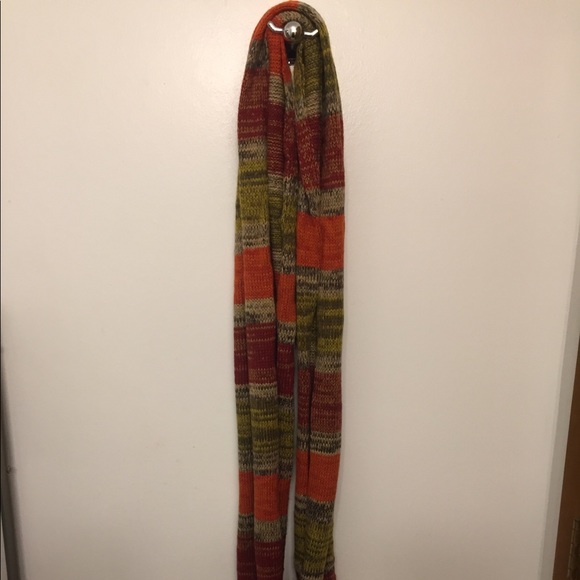 Infinity scarf - Picture 2 of 2